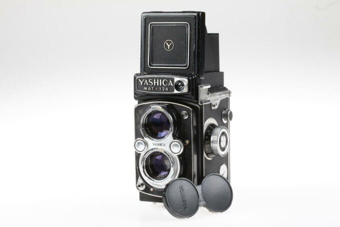 Yashica MAT-124 - #9102011