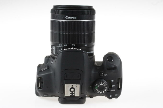 Canon EOS 700D mit EF-S 18-55mm f/3,5-5,6 IS STM - #323075046296