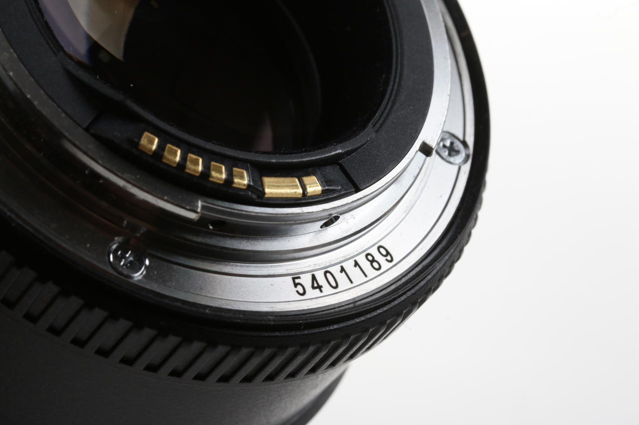Canon EF 100mm f/2,8 L Macro IS USM - #5401189 - Image 5