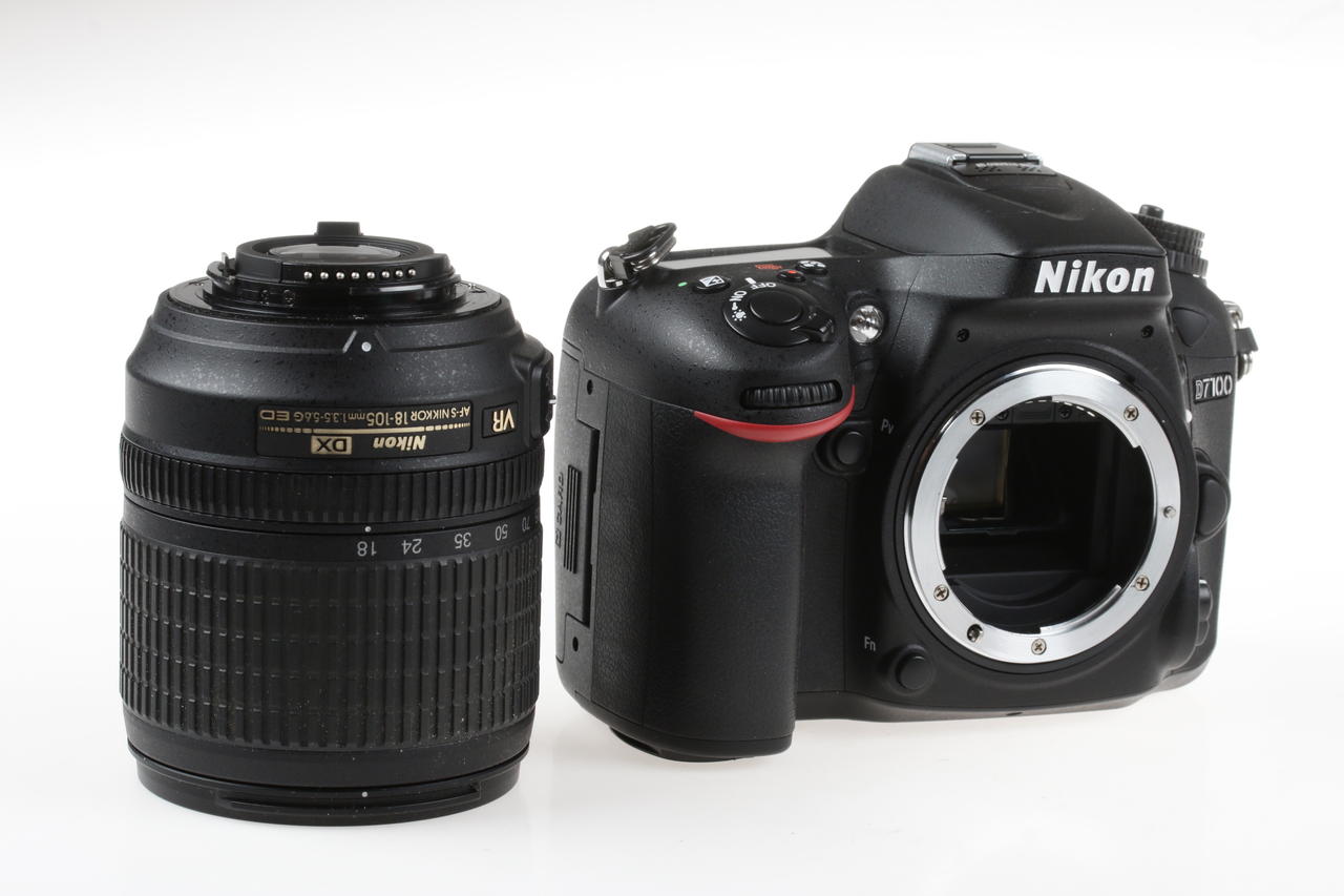 Nikon D7100 mit AF-S DX 18-105mm f/3,5-5,6 VR - #4508372