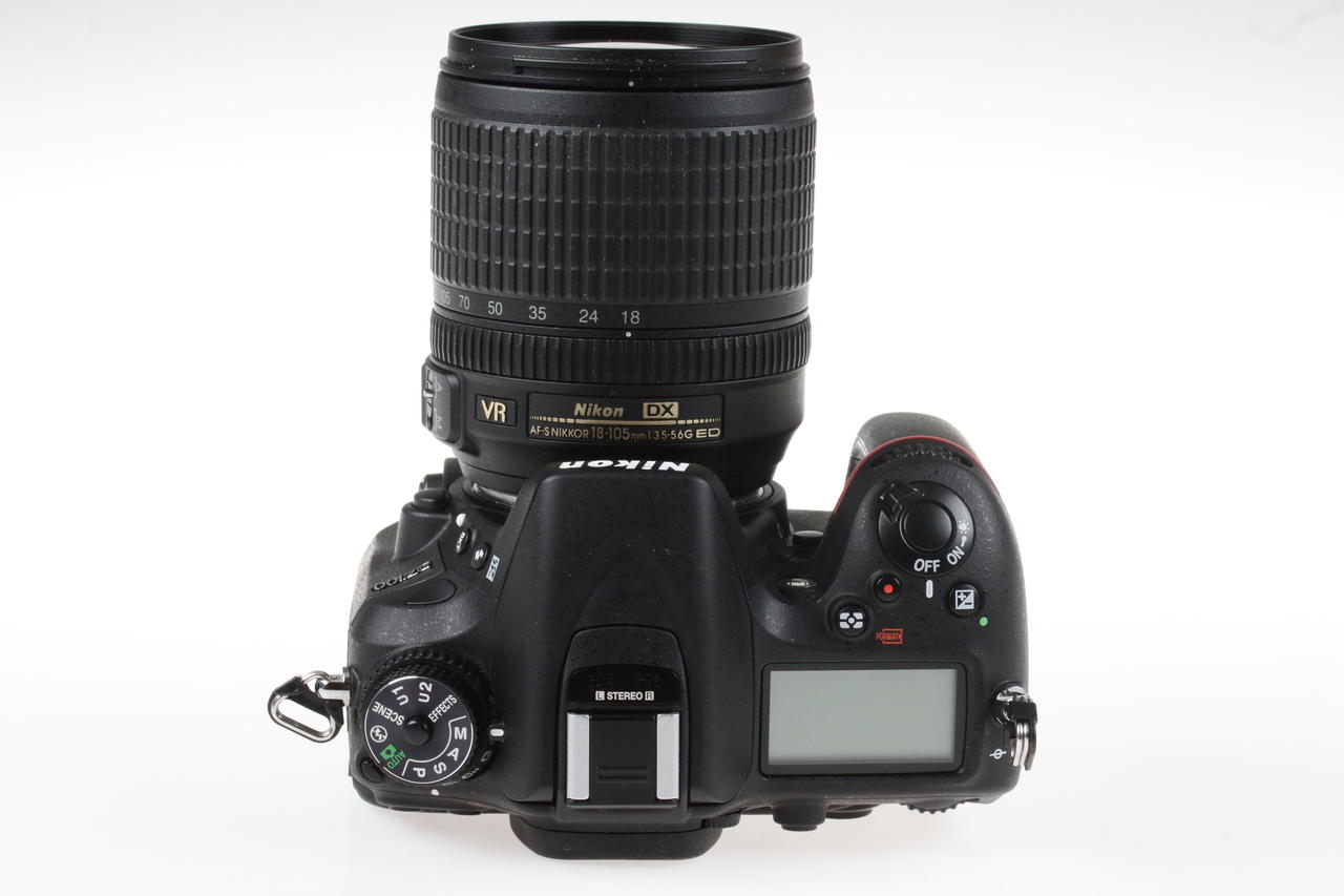 Nikon D7100 mit AF-S DX 18-105mm f/3,5-5,6 VR - #4508372