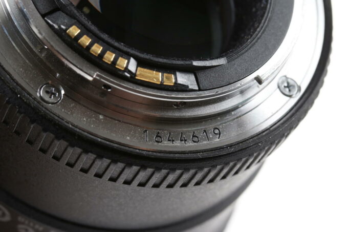 Canon EF 100mm f/2,8 L Macro IS USM - #1644619