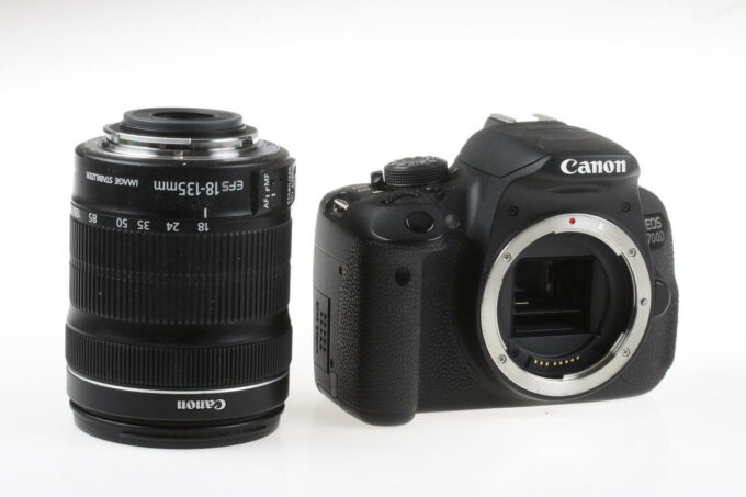 Canon EOS 700D mit EF-S 18-55mm f/3,5-5,6 IS STM - #363075046553