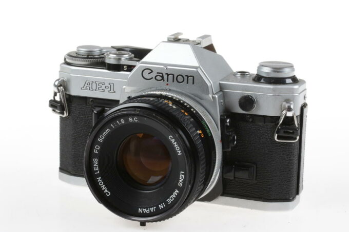 Canon AE-1 Gehäuse mit FD 50mm f/1,8 - #2225375