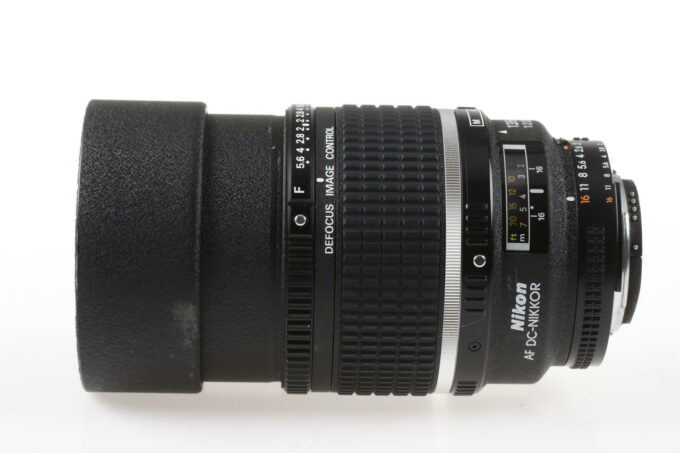 Nikon AF D 135mm f/2,0 DC - #300453