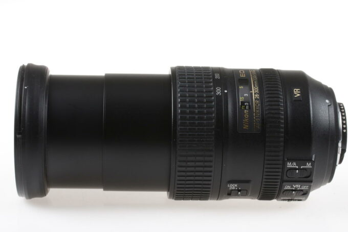 Nikon AF-S 28-300mm f/3,5-5,6 G ED VR - #52012143 - Image 2