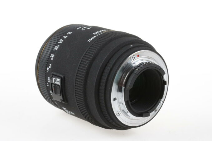 Sigma 70mm f/2,8 EX DG Macro für Nikon F (AF FX) - #1027991