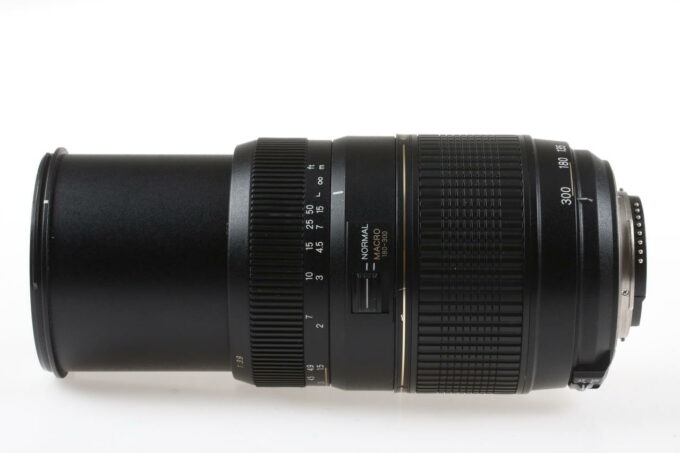 Tamron 70-300mm f/4,0-5,6 LD Di für Nikon F (FX) - #878763 - Image 2