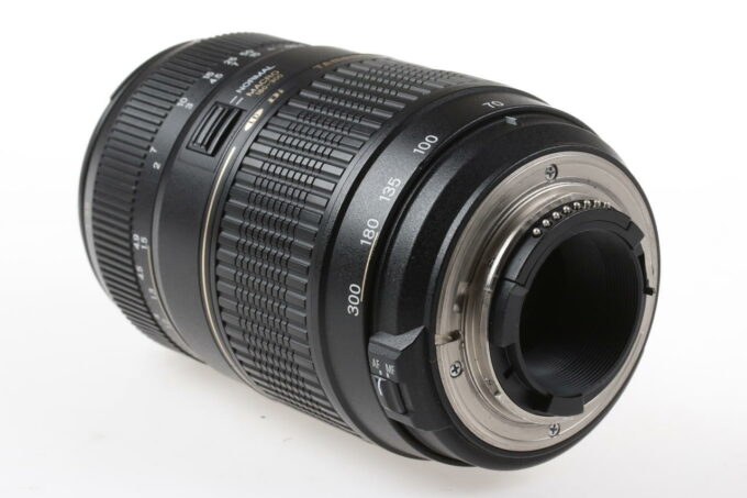 Tamron 70-300mm f/4,0-5,6 LD Di für Nikon F (FX) - #878763 - Image 3