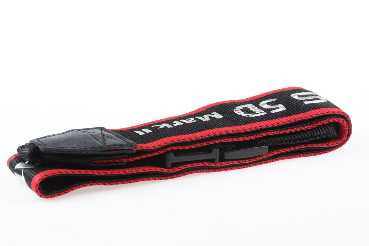 Canon EOS 5D Mark II Tragegurt schwarz/rot mit silbernem Schriftzug