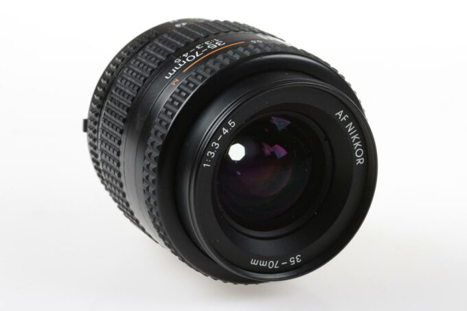 Nikon AF 35-70mm f/3,3-4,5 - #4595589