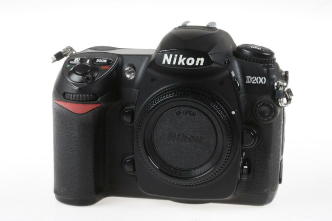 Nikon D200 Gehäuse - #4159169