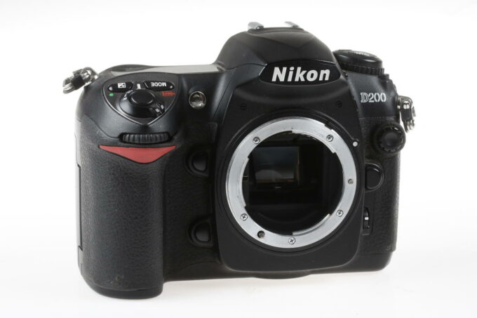 Nikon D200 Gehäuse - #4159169