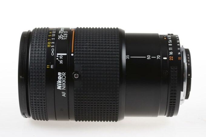 Nikon AF 35-70mm f/2,8 D - #770385