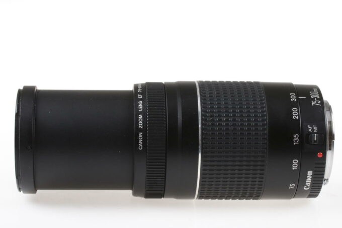 Canon EF 75-300mm f/4,0-5,6 III - #0101105667 - Image 2