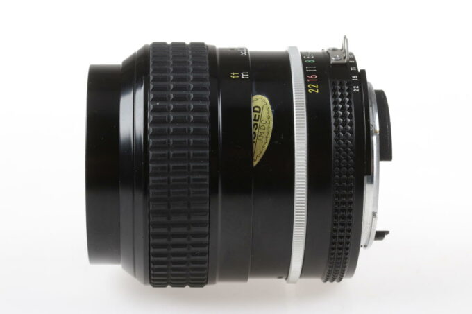 Nikon MF 105mm f/2,5 - #836592