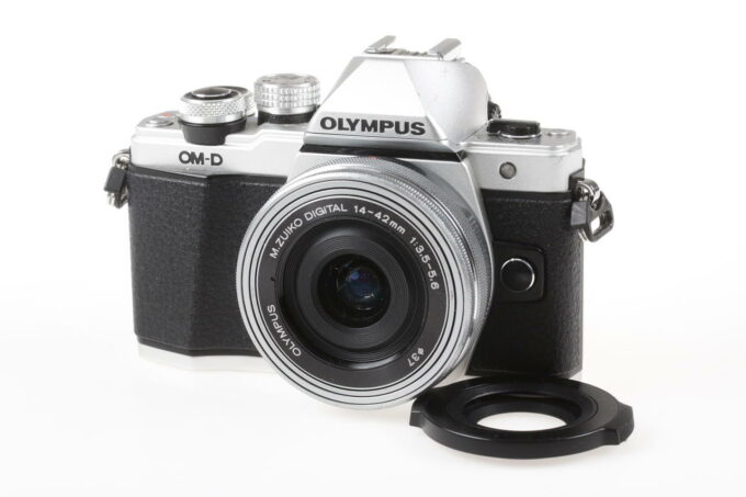 Olympus OM-D E-M10 II - #BHKA74075