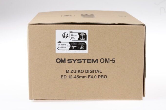 OM SYSTEM OM-5 Set 12-45mm f/4,0 Pro silber - #BJNA05173