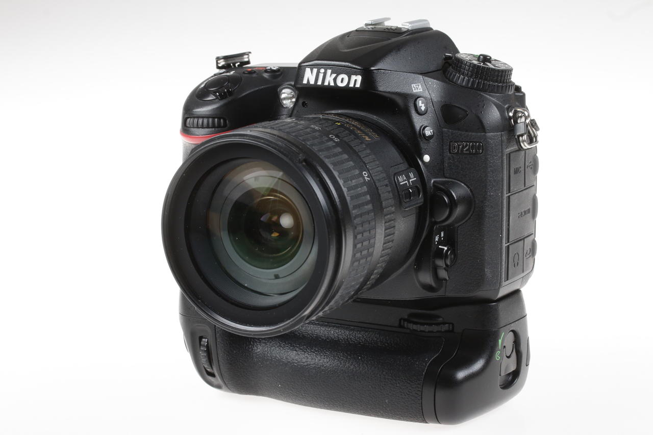 Nikon D7200 mit AF-S DX 18-70mm f/3,5-4,5 G ED  - #4359444 - Image 2