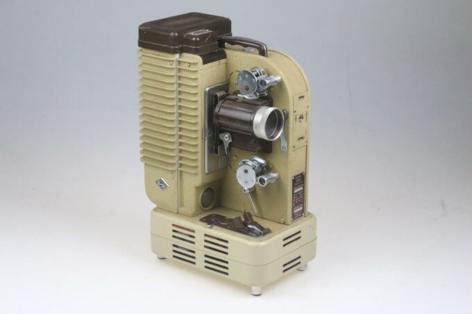 Eumig Type P26 Filmprojektor - #657111