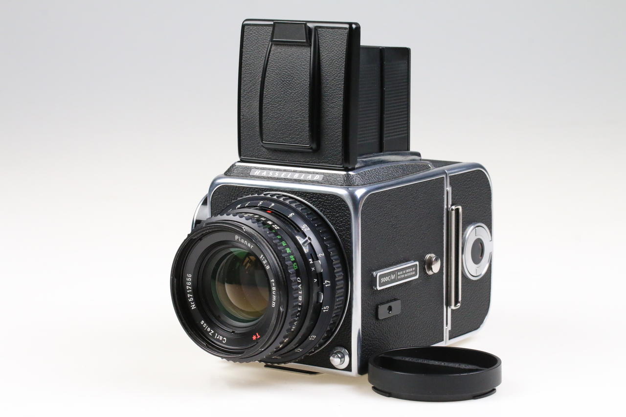 Hasselblad 500 C/M mit Planar 80mm f/2,8 T* - #UR1216142