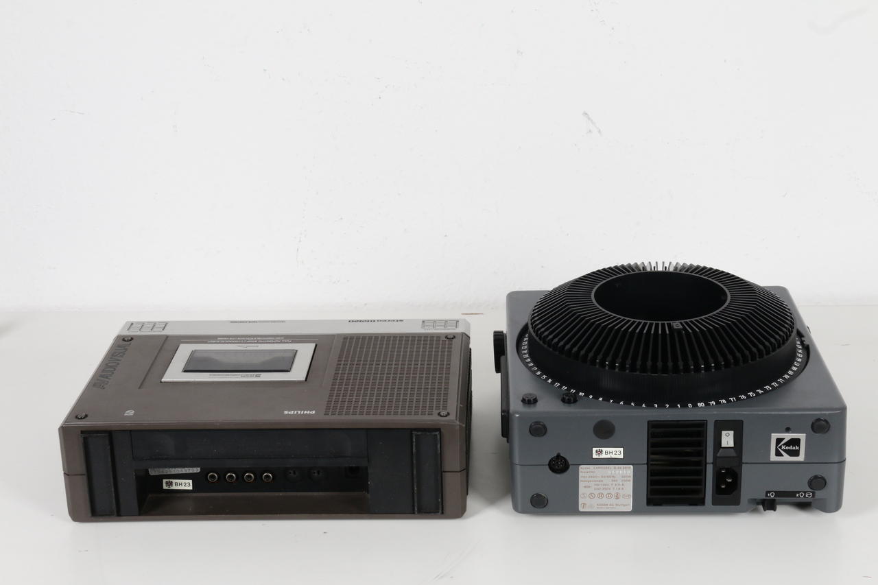 Kodak Carousell S-AV 2010 Projektor mit Zubehör Bastlergerät - Image 5