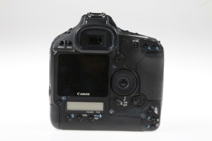 Canon EOS-1D Mark III - #555796