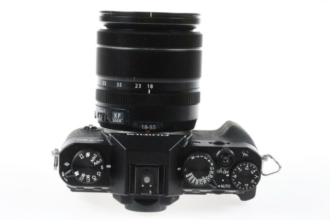FUJIFILM X-T30 mit XF 18-55mm f/2,8-4,0 OIS PZ / schwarz - #9CQ04034
