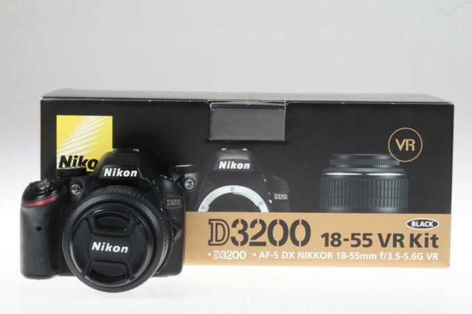 Nikon D3200 mit AF-S DX 18-55mm f/3,5-5,6 G VR - #6011777