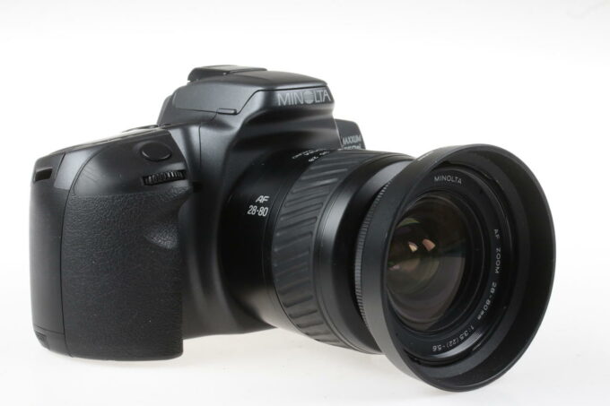 Minolta Maxxum 550si mit 28-80mm f/3,5-5,6 Zoom - #99712449