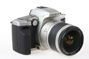 Minolta Dynax 5 mit AF 28-80mm f/3,5-5,6 D Objektiv - #42214403