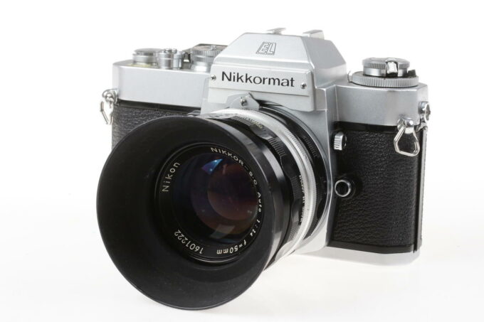 Nikon Nikkormat EL mit 50mm f/1,4 - #5448599