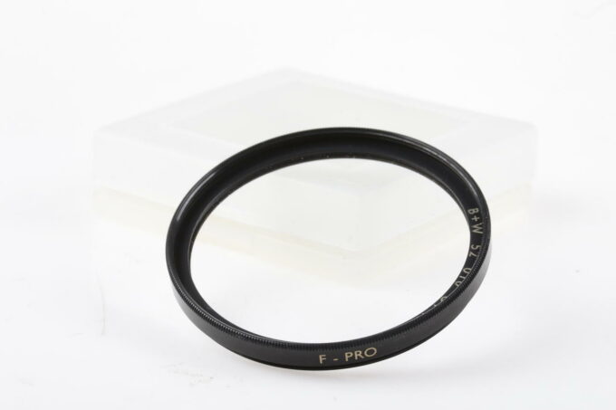 B+W UV Haze 1x (010) Filter - 52mm