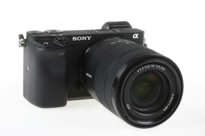 Sony Alpha 6400 Body 18-135mm f/3,5-5,6 - #3955154 - Image 2