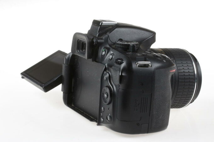 Nikon D5200 mit AF-S DX 18-55mm f/3,5-5,6 G VR II - #4615002 - Image 5