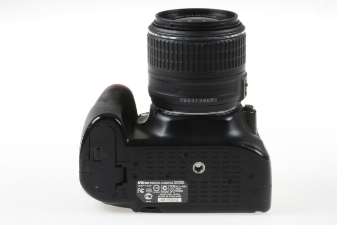 Nikon D5200 mit AF-S DX 18-55mm f/3,5-5,6 G VR II - #4615002 - Image 6