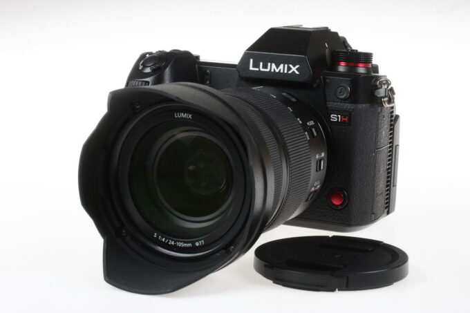 Panasonic Lumix DC-S1 H mit 24-105mm f/4,0 - #WJ0KA001615