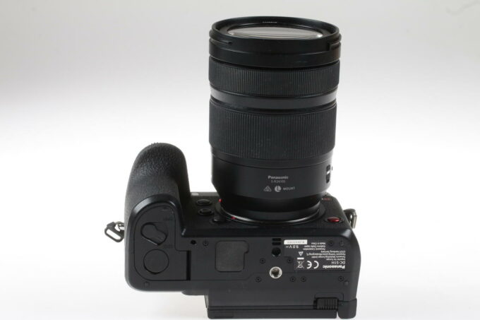 Panasonic Lumix DC-S1 H mit 24-105mm f/4,0 - #WJ0KA001615