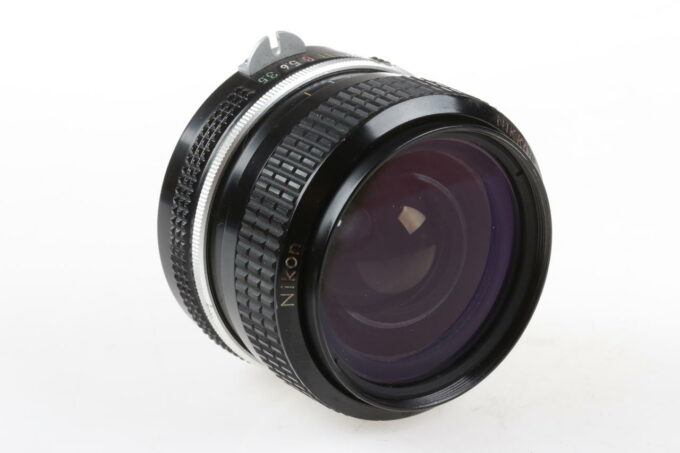 Nikon MF 28mm f/3,5 Nikkor (non AI) - #246639 - Image 4