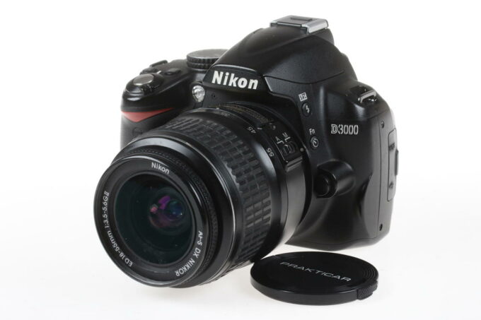 Nikon D3000 mit AF-S DX 18-55mm f/3,5-5,6 G ED - #6278268