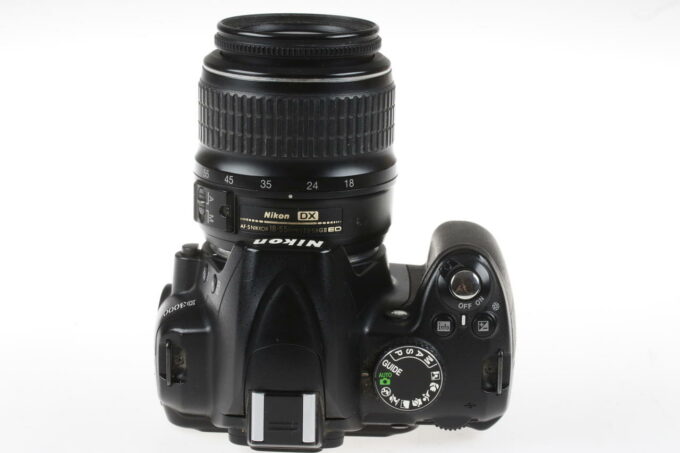 Nikon D3000 mit AF-S DX 18-55mm f/3,5-5,6 G ED - #6278268 - Image 3
