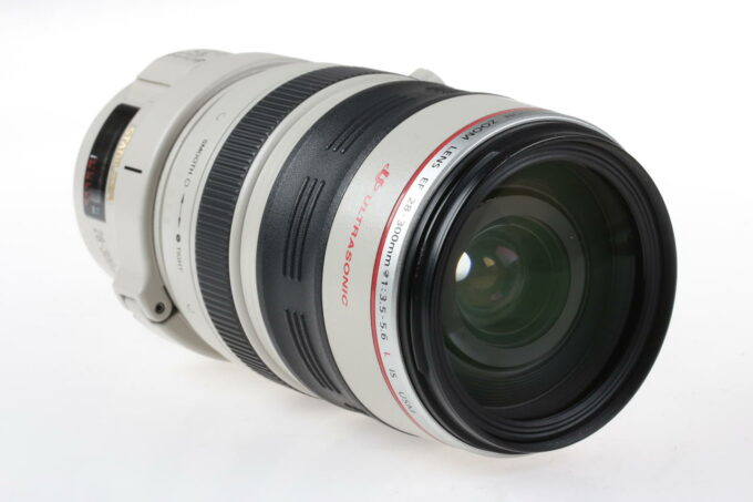 Canon EF 28-300mm f/3,5-5,6 L IS USM - #110370 - Image 6