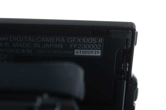 FUJIFILM GFX100S II Body - #41000939 - Image 8