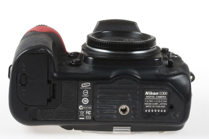 Nikon D300 Body - #4099946 - Image 5