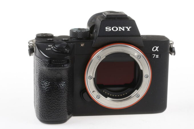 Sony Alpha 7 III Body - #3927037 - Image 3