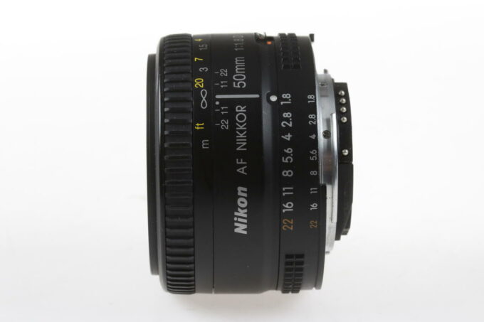 Nikon AF 50mm f/1,8 D - #2068078 - Image 2