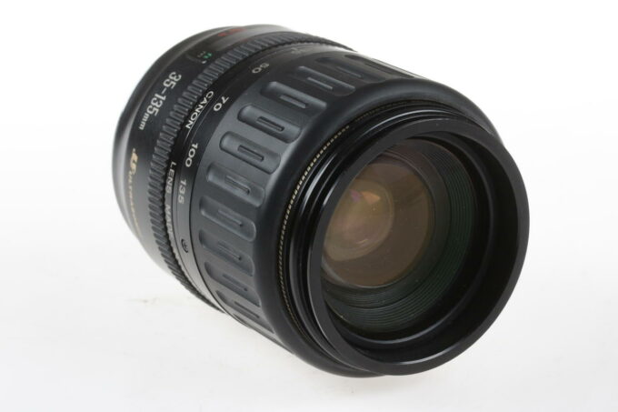 Canon EF 35-105mm f/4,5-5,6 USM - Image 4