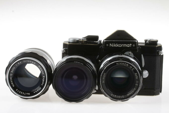 Nikon Nikkormat FTn Outfit - #4583659