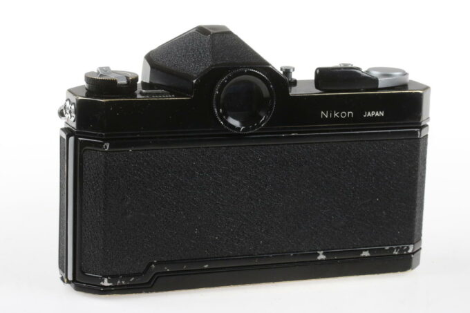 Nikon Nikkormat FTn Outfit - #4583659