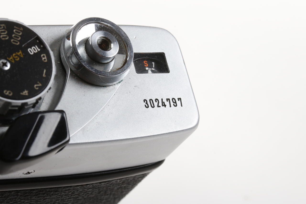 Minolta SR-T 303 mit MC Rokkor-PF 50mm f/1,7 - #3024797 - Image 7